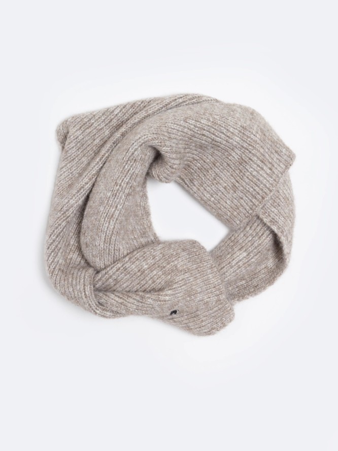 Szalik damski beżowy Poleni 801