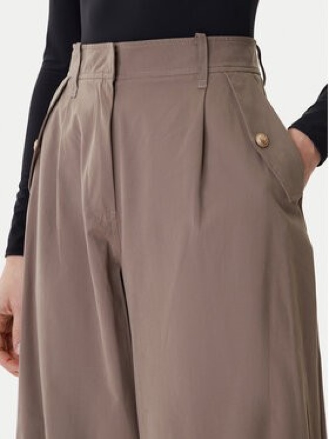 Guess Spodnie materiałowe W6RB08 WJ692 Brązowy Regular Fit