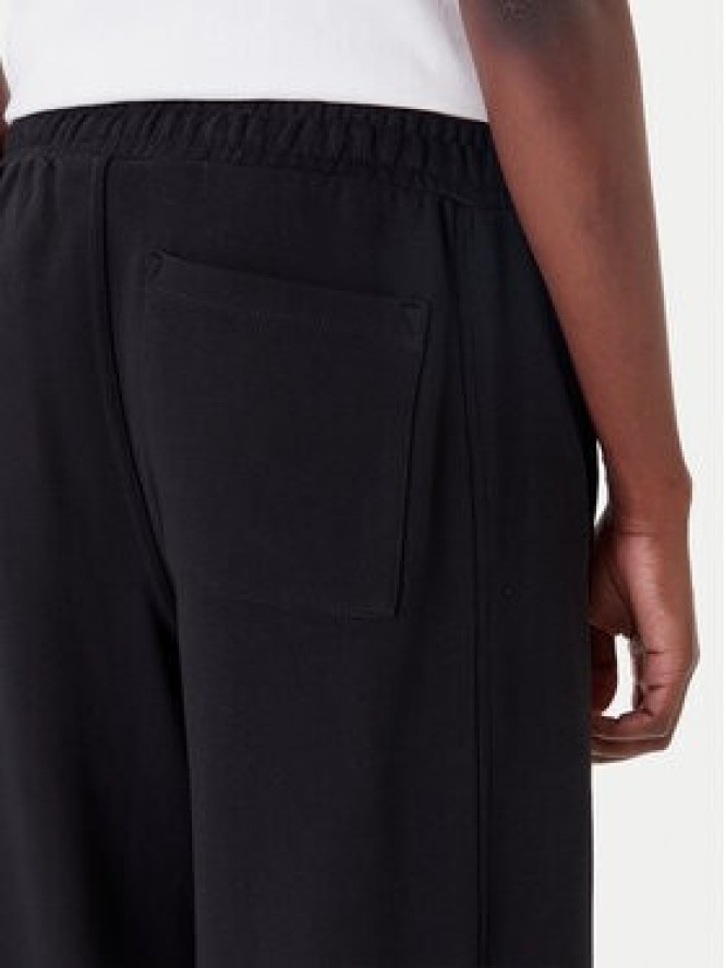 Calvin Klein Jeans Spodnie dresowe LV047C249G Czarny Regular Fit