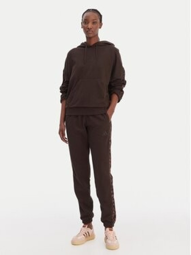 adidas Spodnie dresowe Seasonal Essentials Leopard Print KA4720 Brązowy Regular Fit