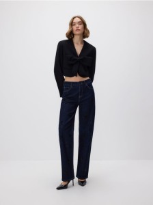 Jeansy straight z aplikacjami - granatowy