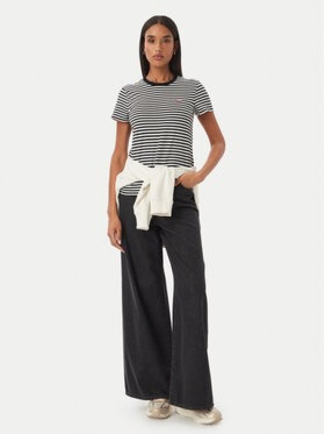 Levi's® T-Shirt The Perfect 39185-0087 Czarny Regular Fit