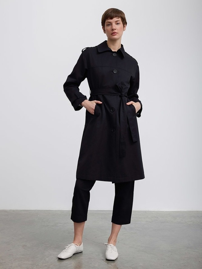 BGN Trencz w kolorze czarnym rozmiar: 40