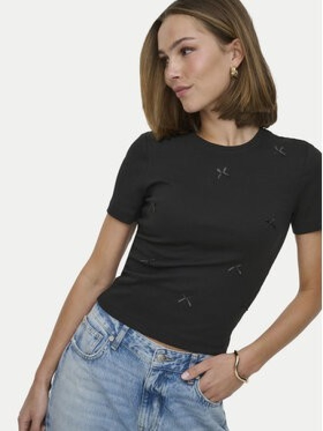 ONLY T-Shirt Femke 15369336 Czarny Slim Fit