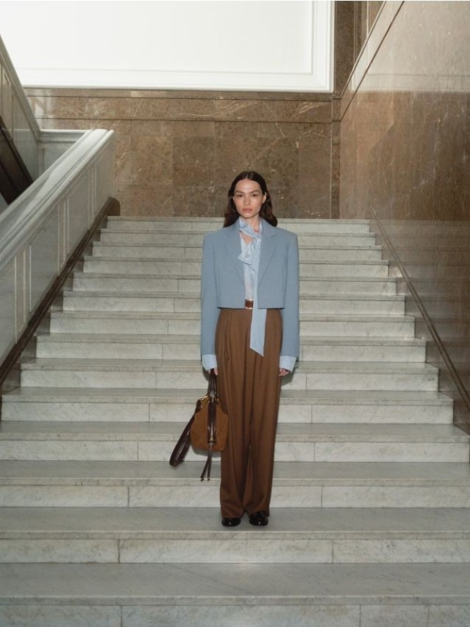 Spodnie z zakładkami - brązowy