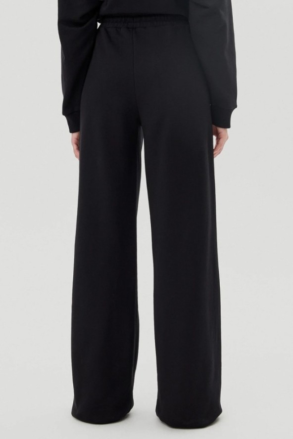 GUESS Czarne dresowe spodnie damskie Primula, Rozmiar S