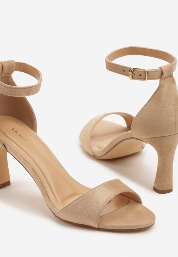 Beżowe Klasyczne Sandały Vices na Szpilce Nitania