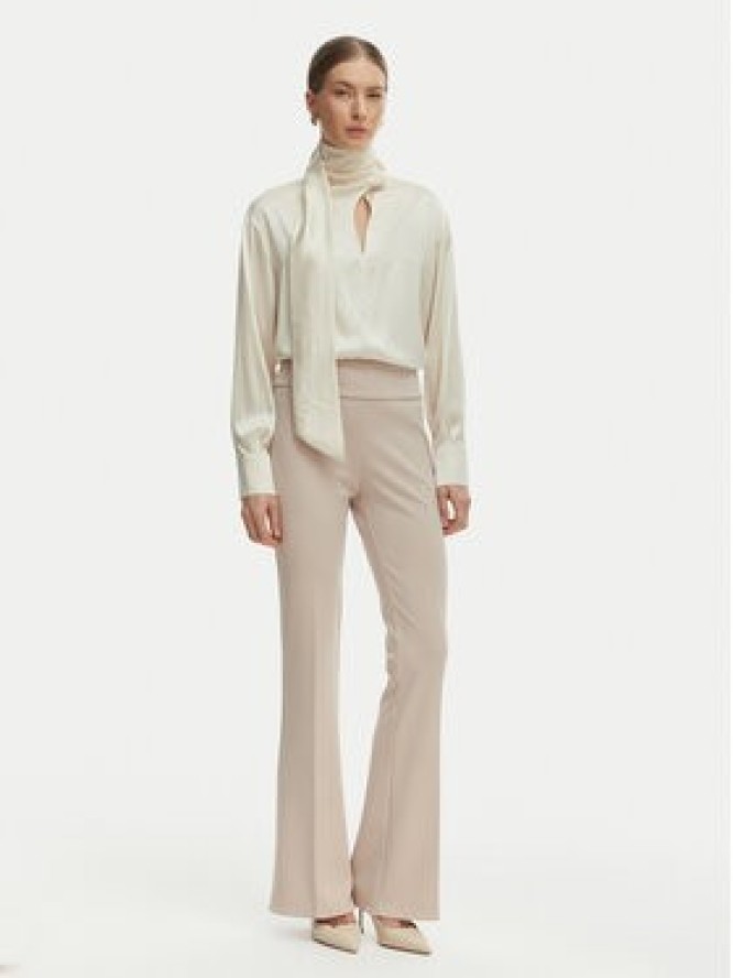 Rinascimento Spodnie materiałowe CFC0127875003 Beżowy Straight Fit