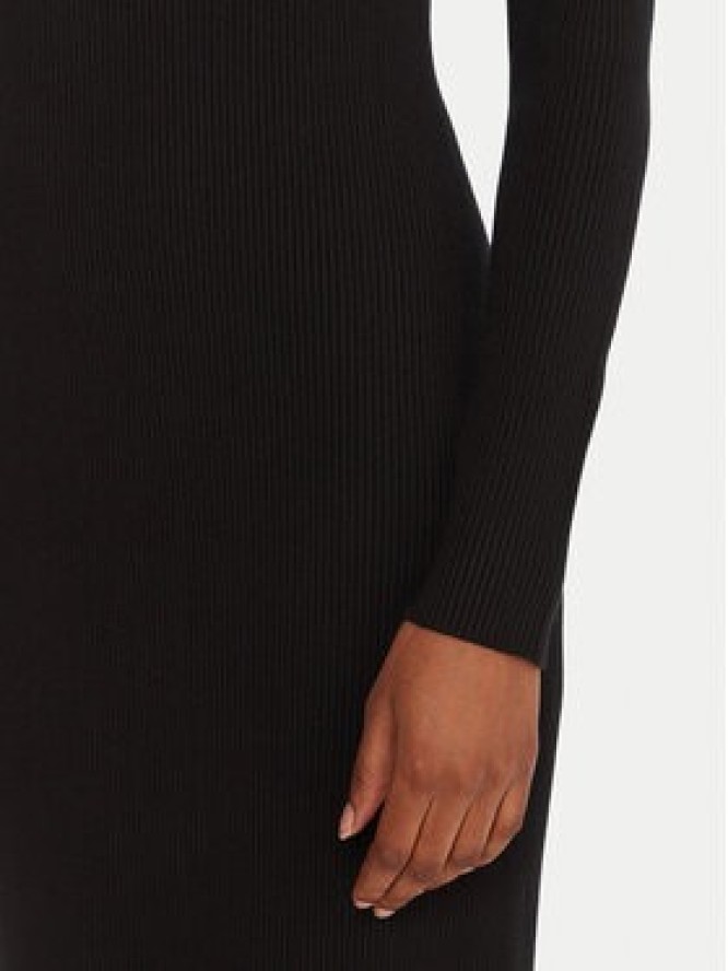 Lacoste Sukienka dzianinowa EF4175 Czarny Slim Fit