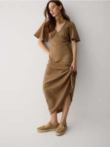 Zamszowe espadryle - beżowy