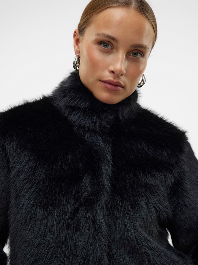 Vero Moda Kurtka przejściowa w kolorze czarnym rozmiar: M