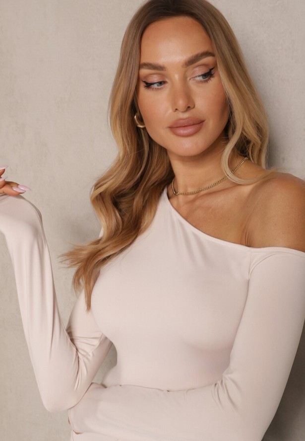 Beżowa Bluzka z Wiskozą i Asymetrycznym Dekoltem Tatolinna