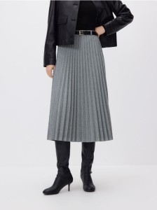 Plisowana spódnica midi z paskiem - jasnoszary