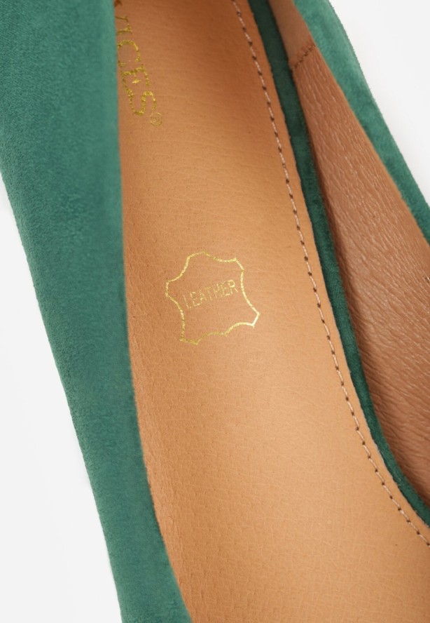 Zielone Klasyczne Czółenka Vices na Szpilce Ovirissa