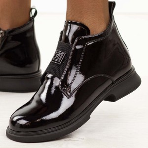 Czarne lakierowane botki damskie Filippo Dbt7383/25