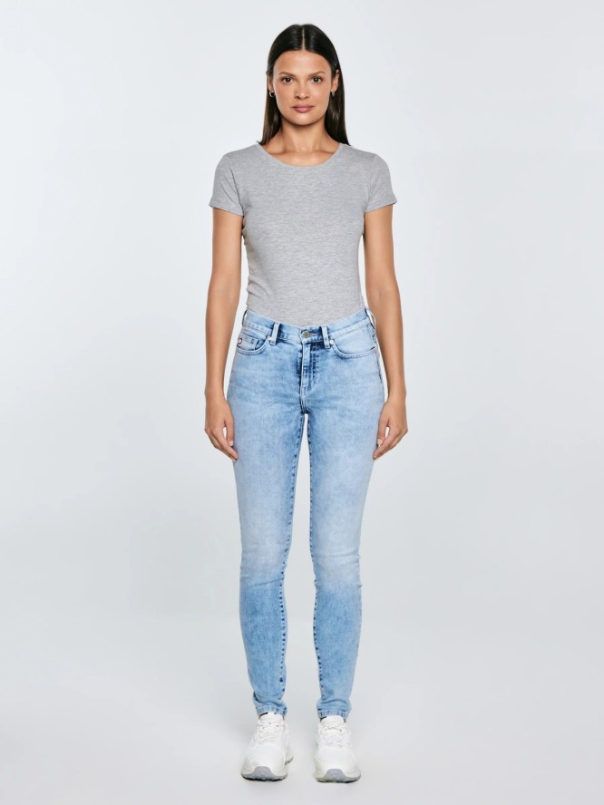 Jeansy damskie skinny marmurkowe jasnoniebieskie Adela 138
