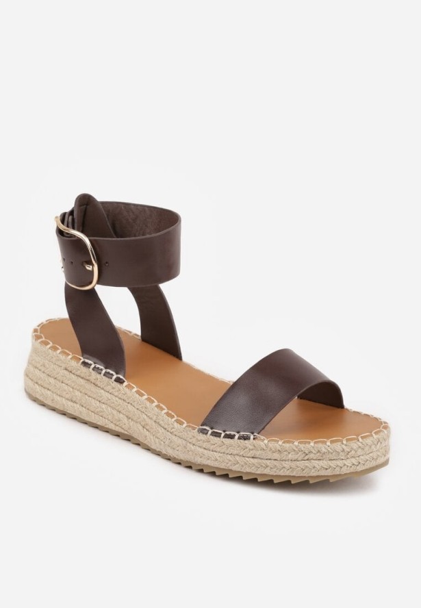 Ciemnobrązowe Sandały VICES na Plecionej Grubej Podeszwie z Paskiem Wokół Kostki Casilla