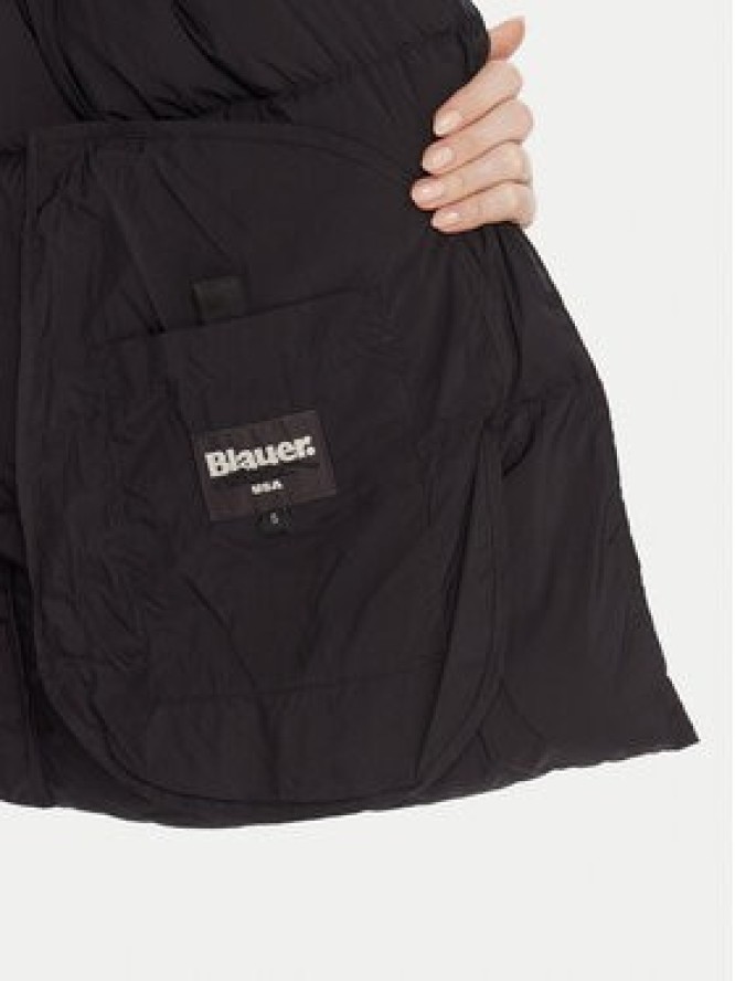 Blauer Kurtka zimowa 25WBLDC03166 Czarny Regular Fit