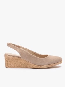 Beżowe espadryle na koturnie