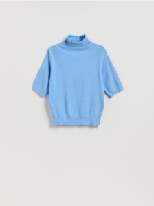 Sweter z golfem - jasnoniebieski