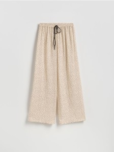 Luźne spodnie z wiskozą - złamana biel
