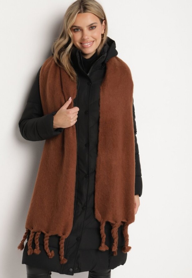 Brązowy Szalik Wykończony Frędzlami Nomilia