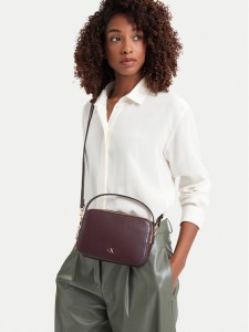 Calvin Klein Torebka Ck Hardware Camera Bag LV04F3678G Bordowy