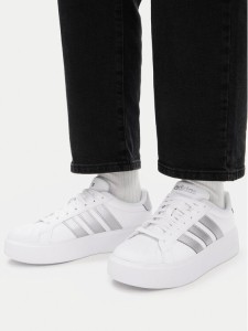 adidas Sneakersy Streettalk Bold KJ3857 Biały