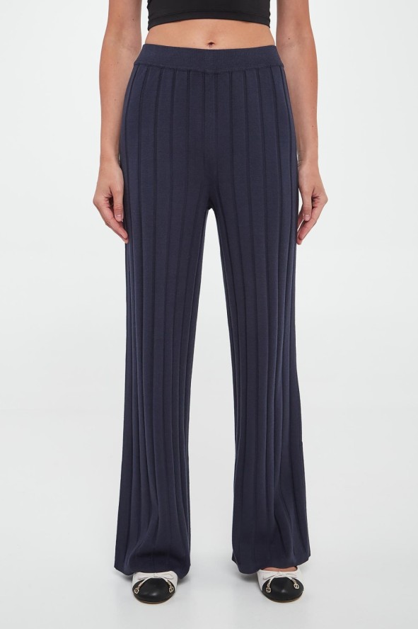 Spodnie damskie dzianinowe Tema MM