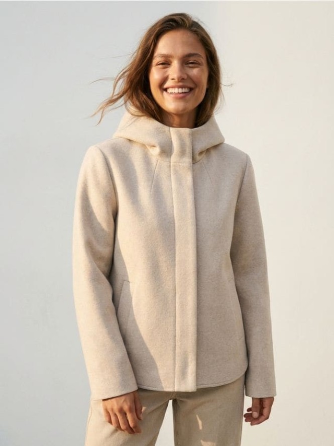 Kurtka z kapturem - kremowy