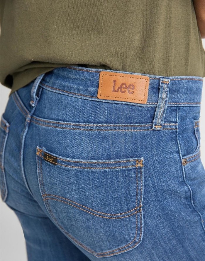 LEE SCARLETT CROPPED DAMSKIE SPODNIE JEANSOWE JEANSY DŻINSY RURKI 112106375