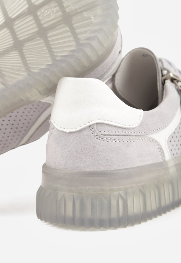 Niebieskie Sneakersy z Zamszu z Ozdobnym Suwakiem i Perforacją i Skórzaną Wkładką Sewtena