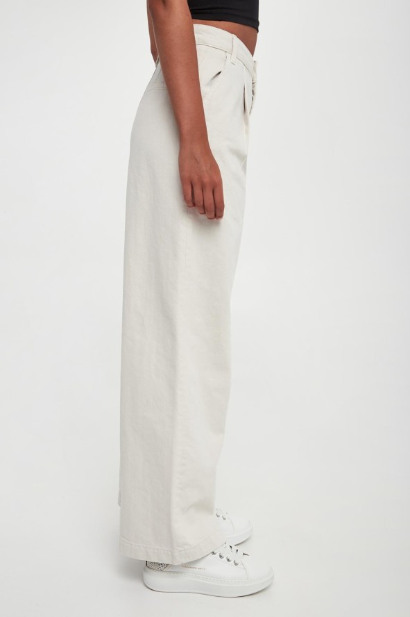 Jeansy damskie ARMANI EXCHANGE