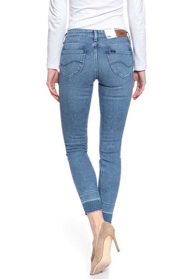 SPODNIE DAMSKIE LEE SCARLETT FRESH BLUE L526DIAL 112111571