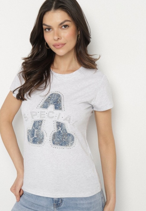 Jasnoszary Bawełniany T-shirt Ozdobiony Napisem i Cyrkoniami Isnorea