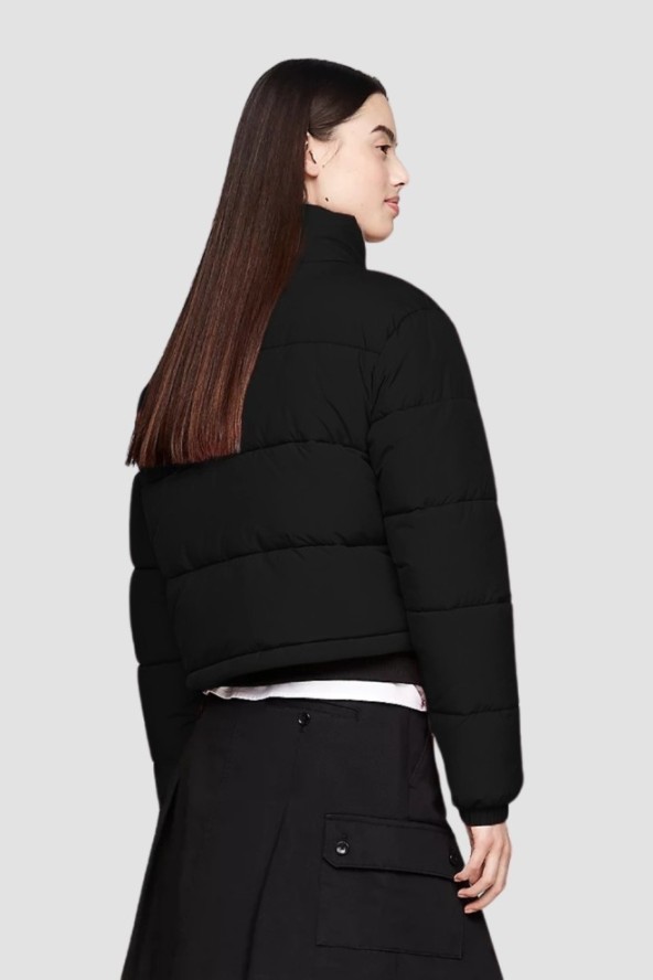 TOMMY JEANS Czarna kurtka damska z drobnym logo, Rozmiar L