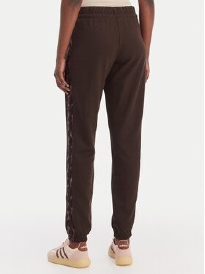 adidas Spodnie dresowe Seasonal Essentials Leopard Print KA4720 Brązowy Regular Fit