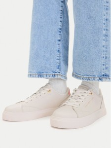 Tommy Hilfiger Sneakersy Th Chic Sneaker FW0FW09105 Kremowy