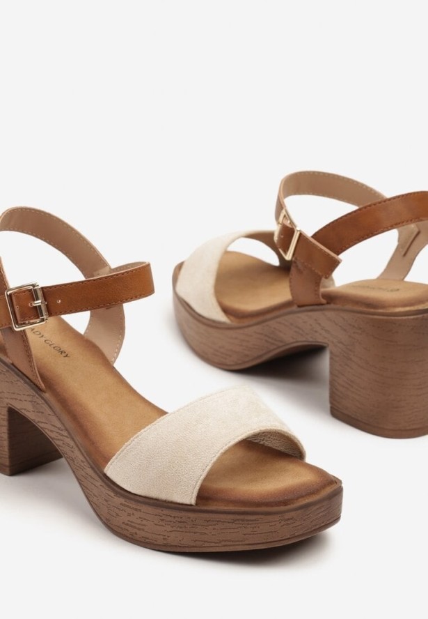 Beżowe Sandały w Stylu Drewniaków ze Sprzączką Zenvanis