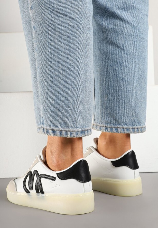 Białe Sneakersy w Stylu Klasycznych Tenisówek z Ozdobną Aplikacją Elddiva