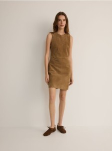 Zamszowa sukienka mini - beżowy