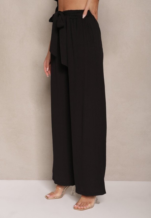 Czarny Komplet Spodnie o Szerokim Kroju i Bufiasta Bluzka Idalisse