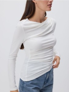 Bluzka z marszczeniami - złamana biel