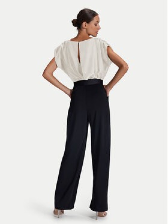 Swing Kombinezon 3AH00900 Czarny Regular Fit