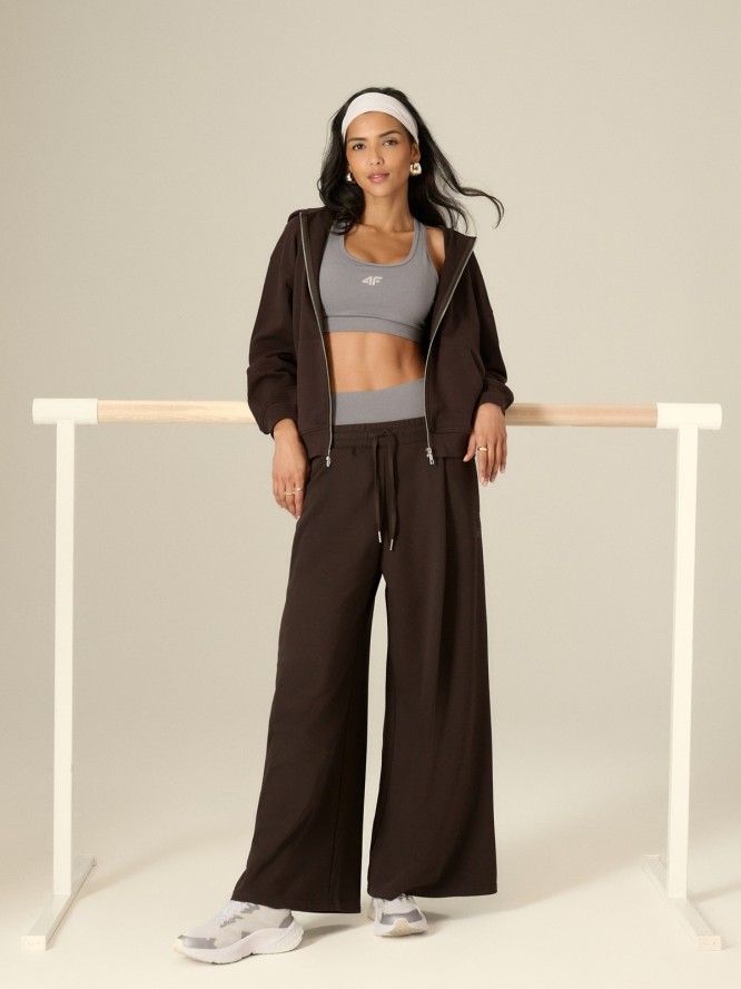 4F Bluza loose z kapturem damska - brązowa XS