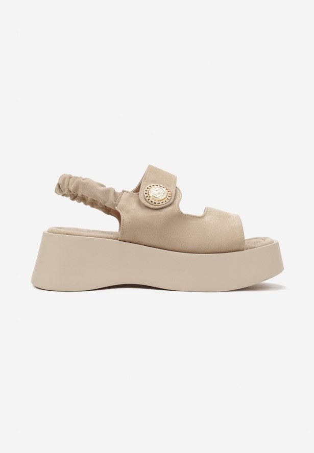 Ciemnobeżowe Sandały na Grubej Podeszwie z Marszczonym Paskiem i Aplikacją Danoria