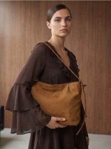 Torba hobo z imitacji zamszu - brązowy