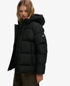 superdry Kurtka puchowa z kapturem o długości mid — wypełnienie izolacyjne