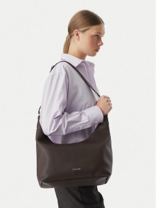 Calvin Klein Torebka Webbing Strap Md Shoulder Bag LV04F3891G Brązowy ciemny
