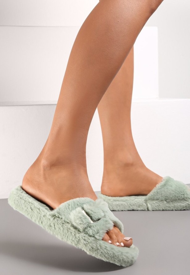 Zielone Kapcie Futrzane ze Sprzączką Nasch